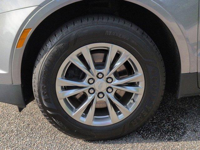 used 2021 Cadillac XT5 car, priced at $24,077