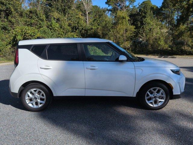 used 2023 Kia Soul car, priced at $20,977