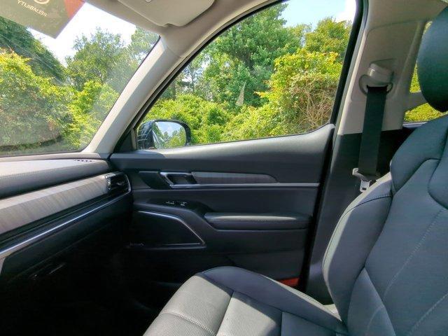 used 2024 Kia Telluride car, priced at $45,277