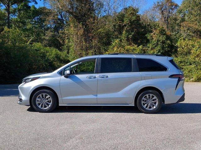 used 2023 Toyota Sienna car, priced at $43,577