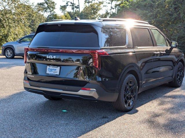 new 2025 Kia Carnival car, priced at $52,755