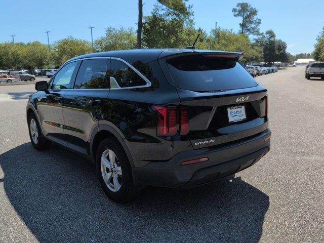 used 2023 Kia Sorento car, priced at $23,277