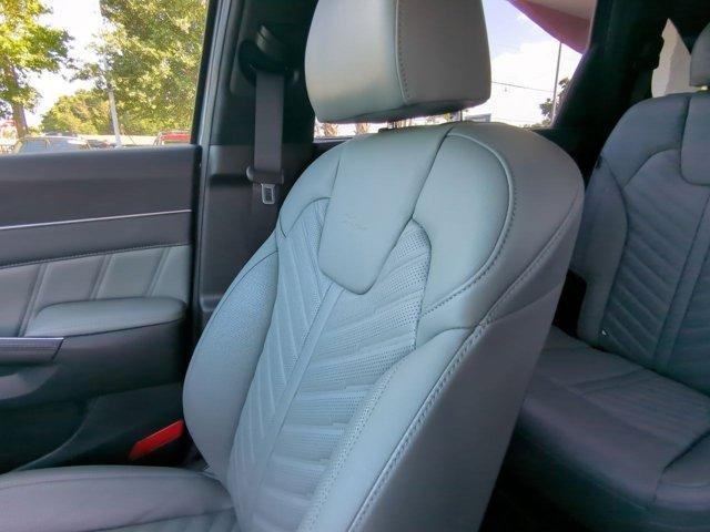 used 2024 Kia Sorento car, priced at $42,577