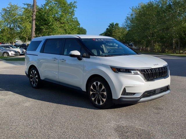 used 2024 Kia Carnival car, priced at $39,977