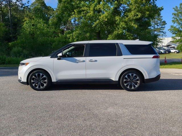 used 2024 Kia Carnival car, priced at $39,977