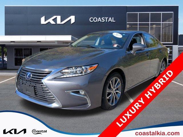 used 2017 Lexus ES 300h car, priced at $21,177