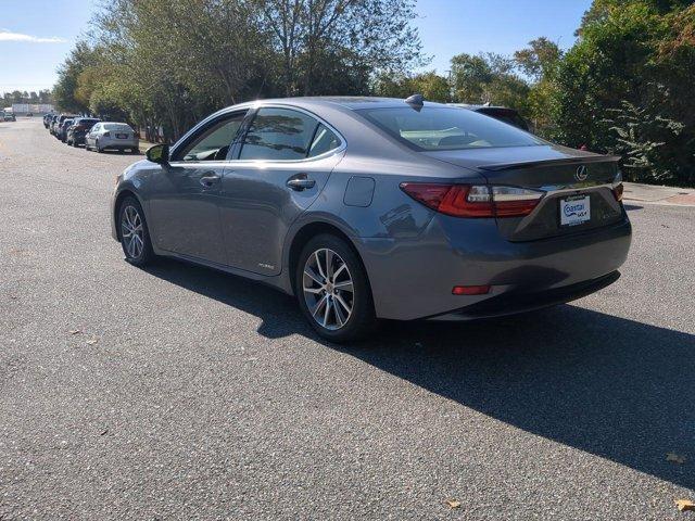 used 2017 Lexus ES 300h car, priced at $18,477