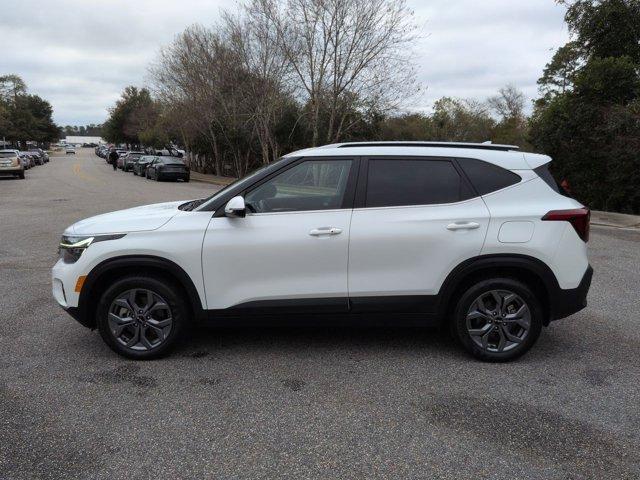 used 2024 Kia Seltos car, priced at $22,877