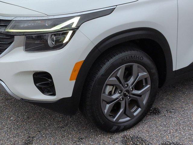 used 2024 Kia Seltos car, priced at $22,877