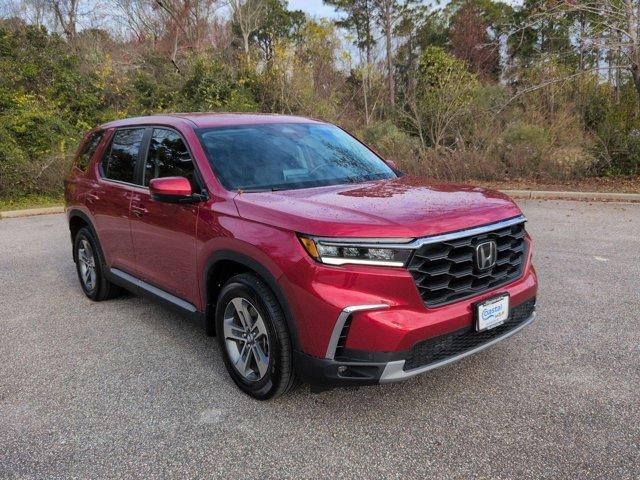 used 2025 Honda Pilot car, priced at $41,977
