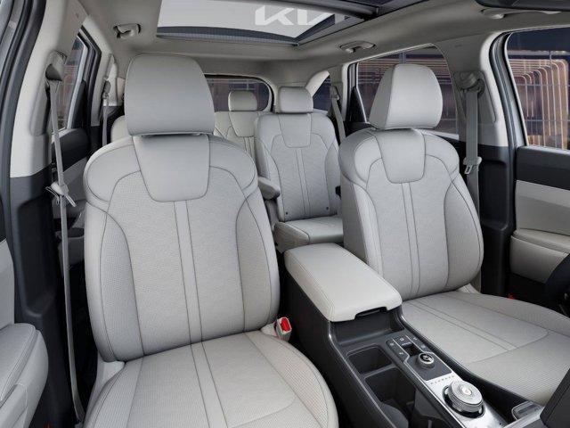 new 2025 Kia Sorento Hybrid car, priced at $42,125