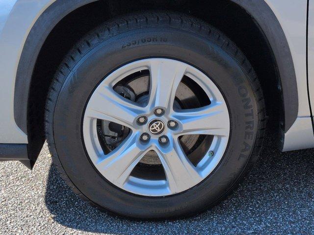 used 2022 Toyota Highlander car, priced at $26,377