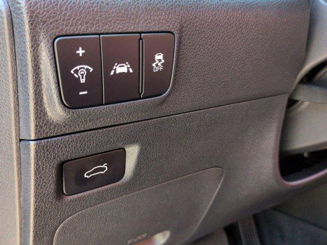 used 2023 Kia K5 car