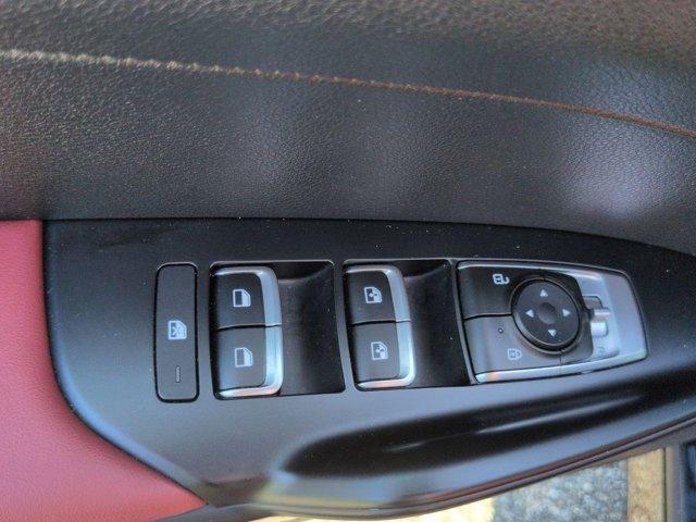 used 2023 Kia K5 car