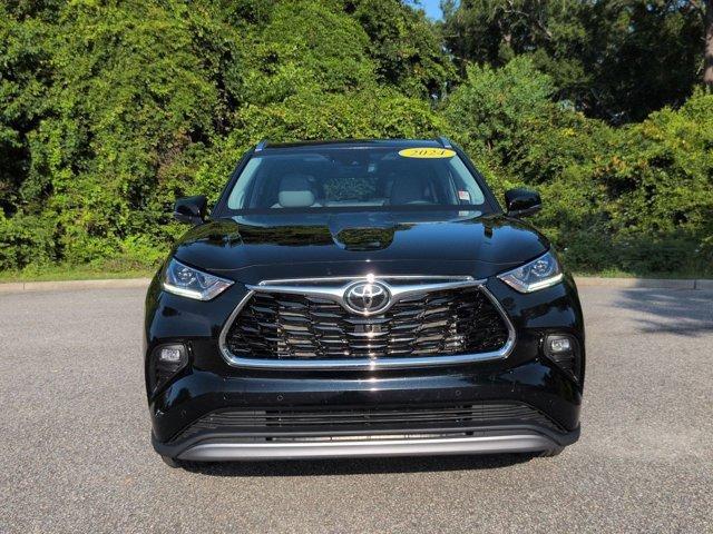 used 2024 Toyota Highlander car, priced at $46,967