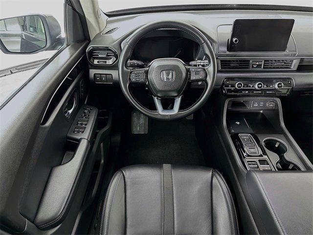 used 2023 Honda Pilot car, priced at $43,100