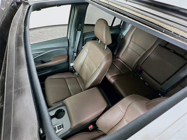 used 2025 Honda Ridgeline car, priced at $38,200