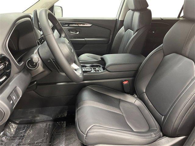 new 2025 Honda Pilot car