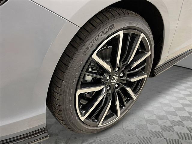 new 2025 Honda Accord Hybrid car, priced at $38,052