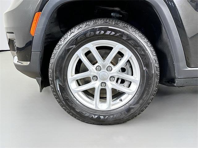 used 2023 Jeep Grand Cherokee L car, priced at $24,000