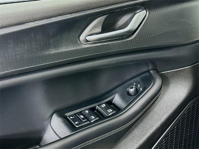 used 2023 Jeep Grand Cherokee L car, priced at $24,000