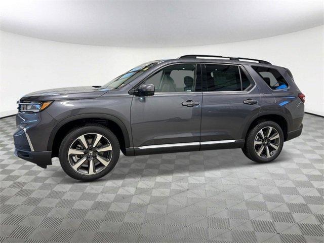 new 2025 Honda Pilot car, priced at $51,984