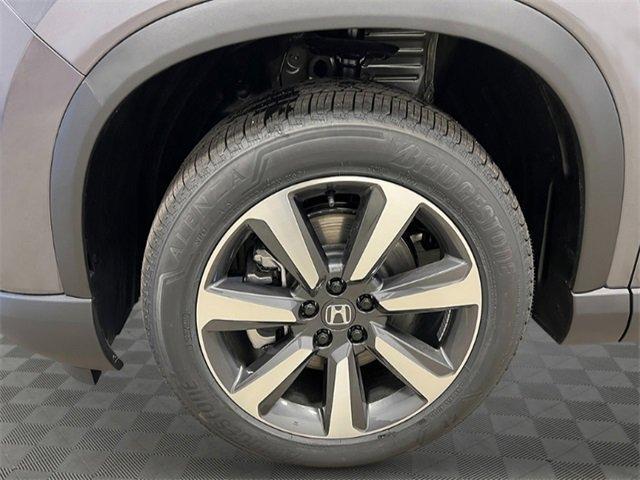 new 2025 Honda Pilot car, priced at $51,984