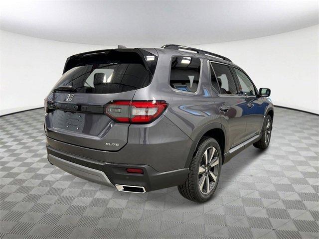 new 2025 Honda Pilot car, priced at $51,984