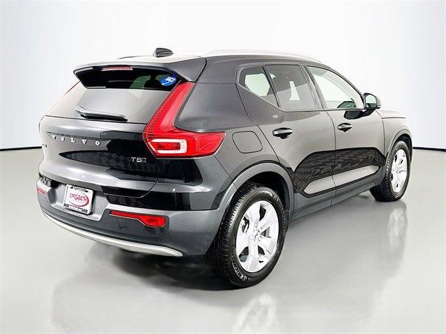 used 2021 Volvo XC40 car, priced at $25,895