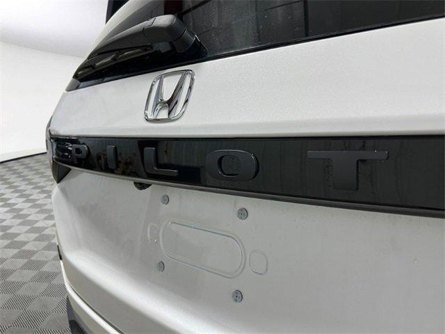new 2025 Honda Pilot car, priced at $48,259
