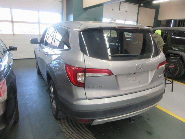 used 2022 Honda Pilot car, priced at $31,995