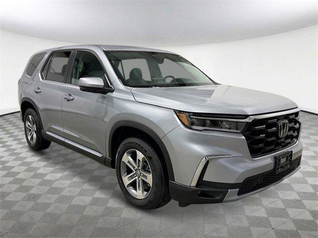 new 2025 Honda Pilot car, priced at $44,815
