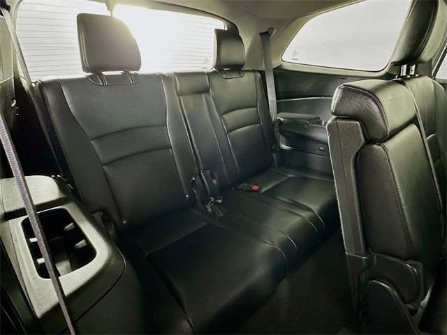 used 2022 Honda Pilot car, priced at $26,895