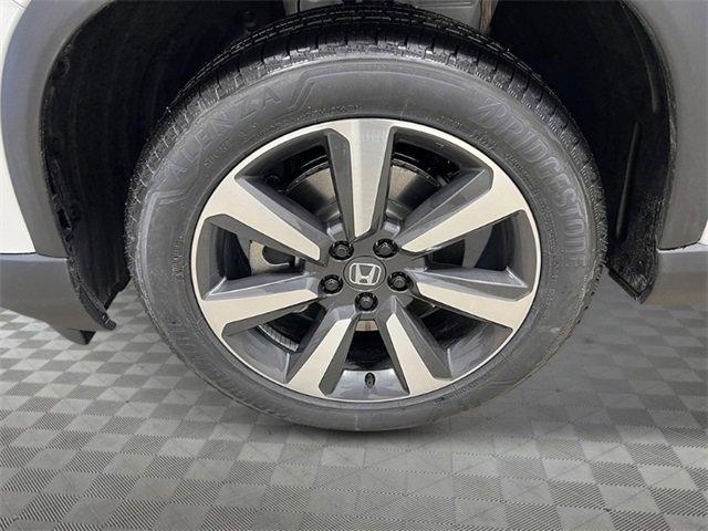 new 2025 Honda Pilot car, priced at $53,929