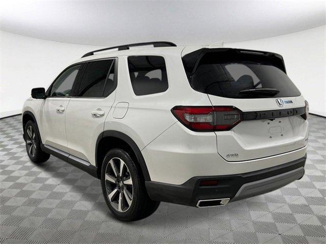 new 2025 Honda Pilot car, priced at $53,929