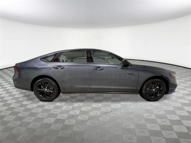 new 2025 Honda Accord car, priced at $30,274