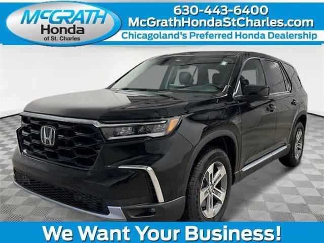 new 2025 Honda Pilot car, priced at $44,815