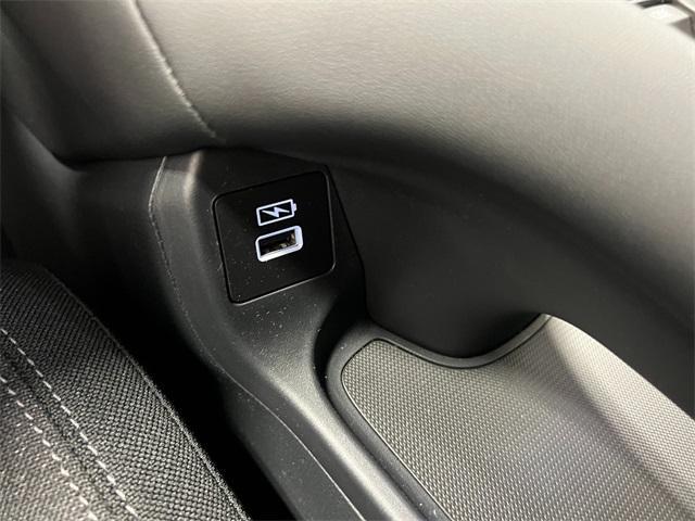 new 2025 Honda HR-V car, priced at $27,599