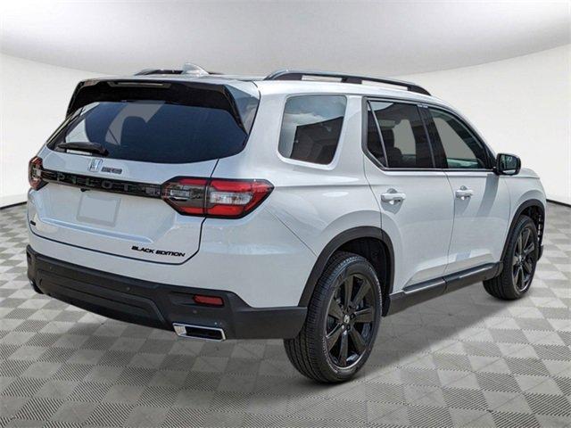 new 2025 Honda Pilot car, priced at $50,526