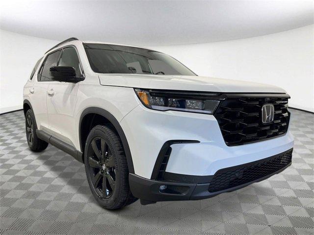 new 2025 Honda Pilot car, priced at $51,074