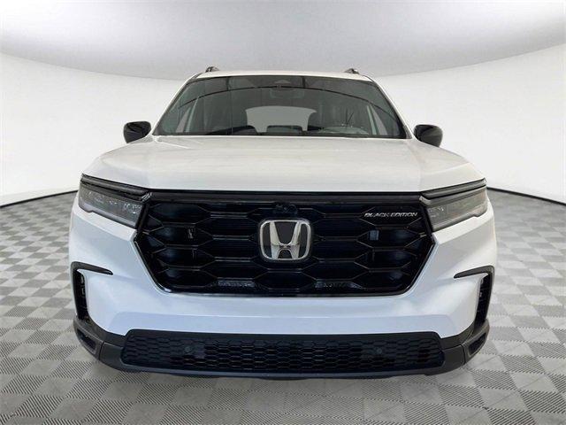 new 2025 Honda Pilot car, priced at $51,074