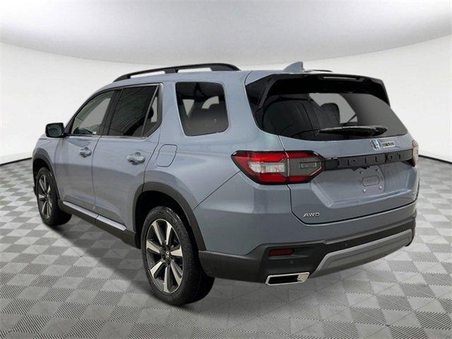 new 2025 Honda Pilot car, priced at $47,703