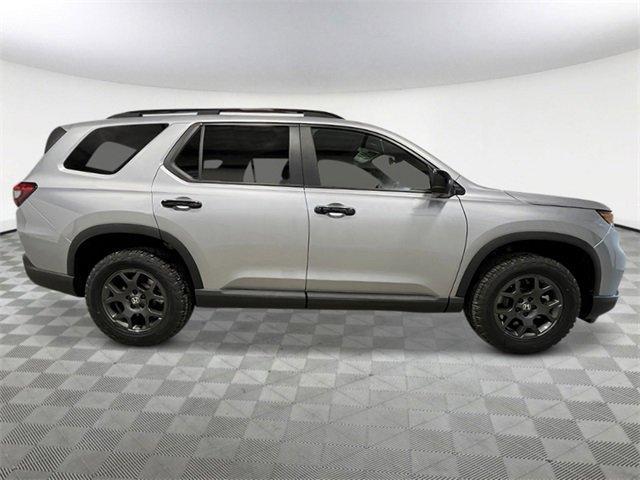 new 2025 Honda Pilot car, priced at $47,787