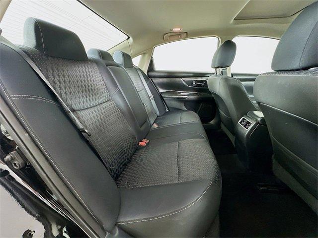 used 2016 Nissan Altima car