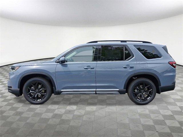 new 2025 Honda Pilot car, priced at $49,938