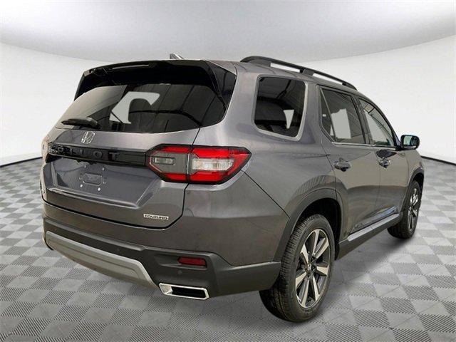 new 2025 Honda Pilot car, priced at $47,276