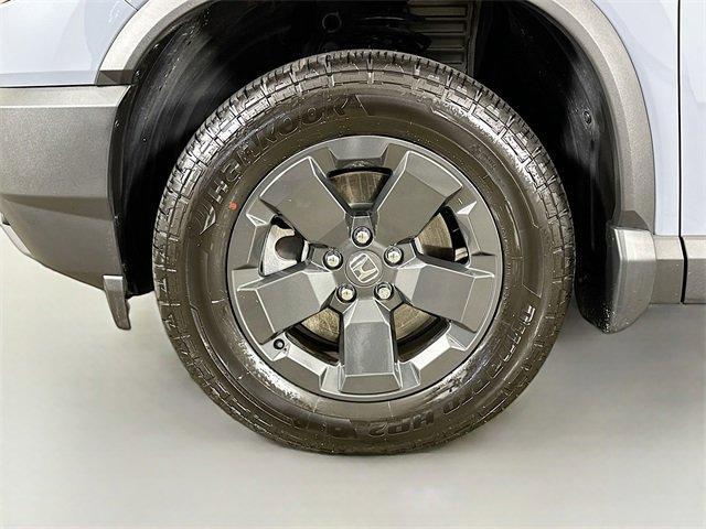 used 2026 Honda Passport car, priced at $42,900
