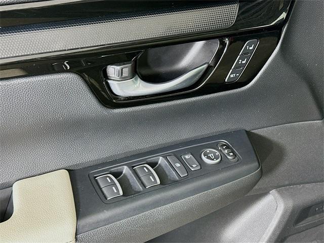 used 2024 Honda CR-V car, priced at $33,000