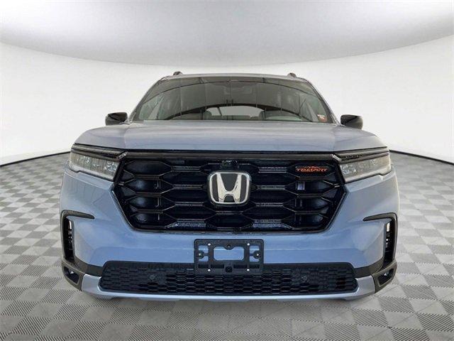new 2025 Honda Pilot car, priced at $48,574
