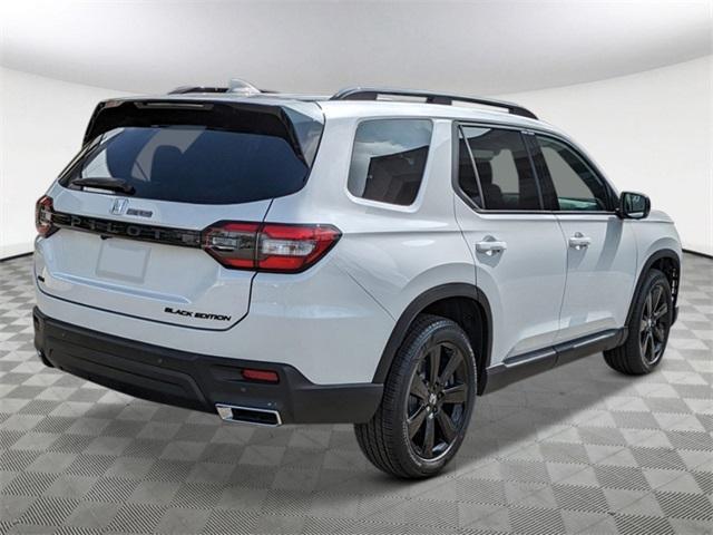 new 2025 Honda Pilot car, priced at $50,526